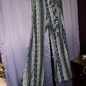 RUE 21+ NEW Flared Leggings